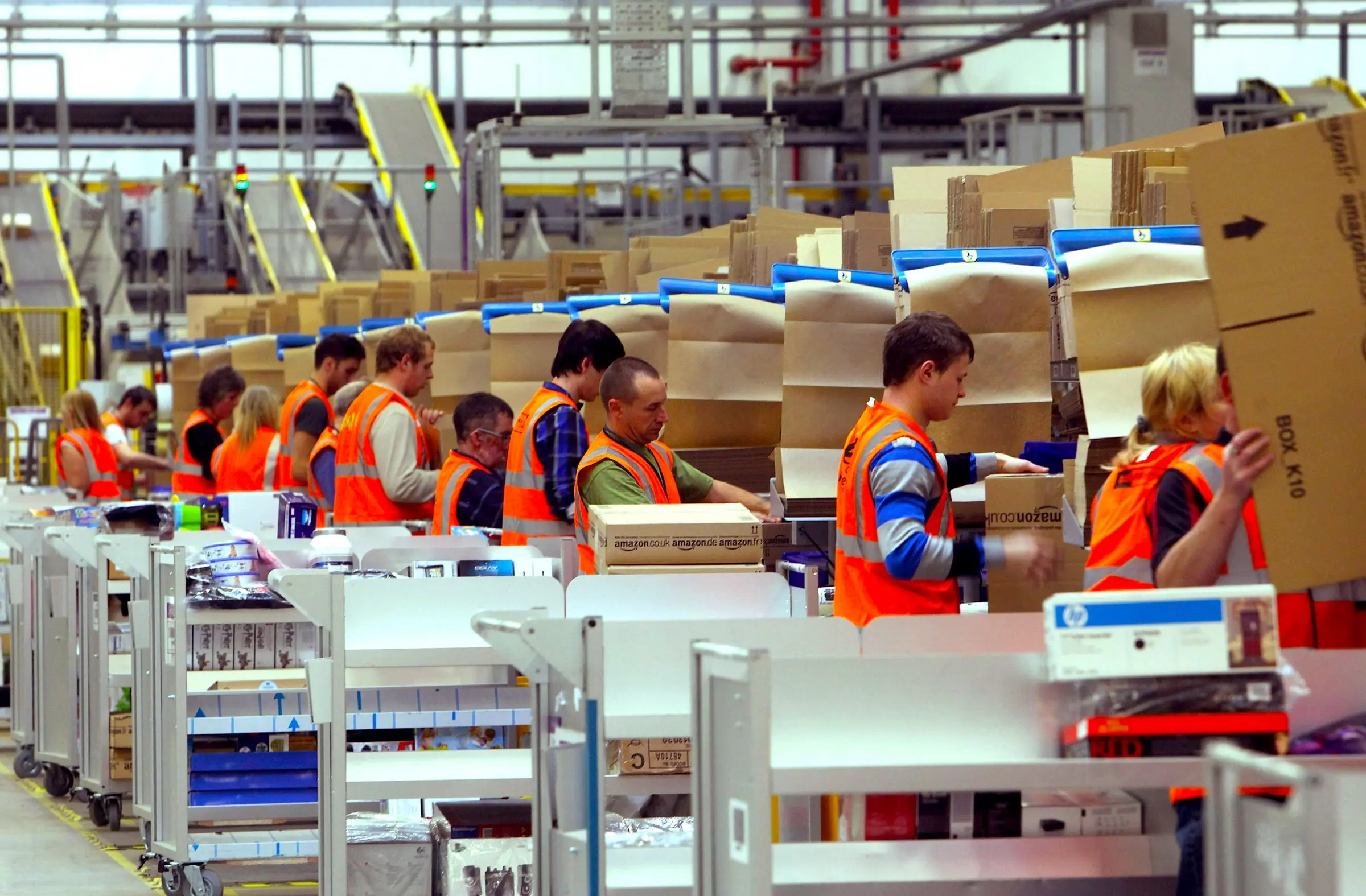 E-commerce Titan: Become a Member of the Amazon Team