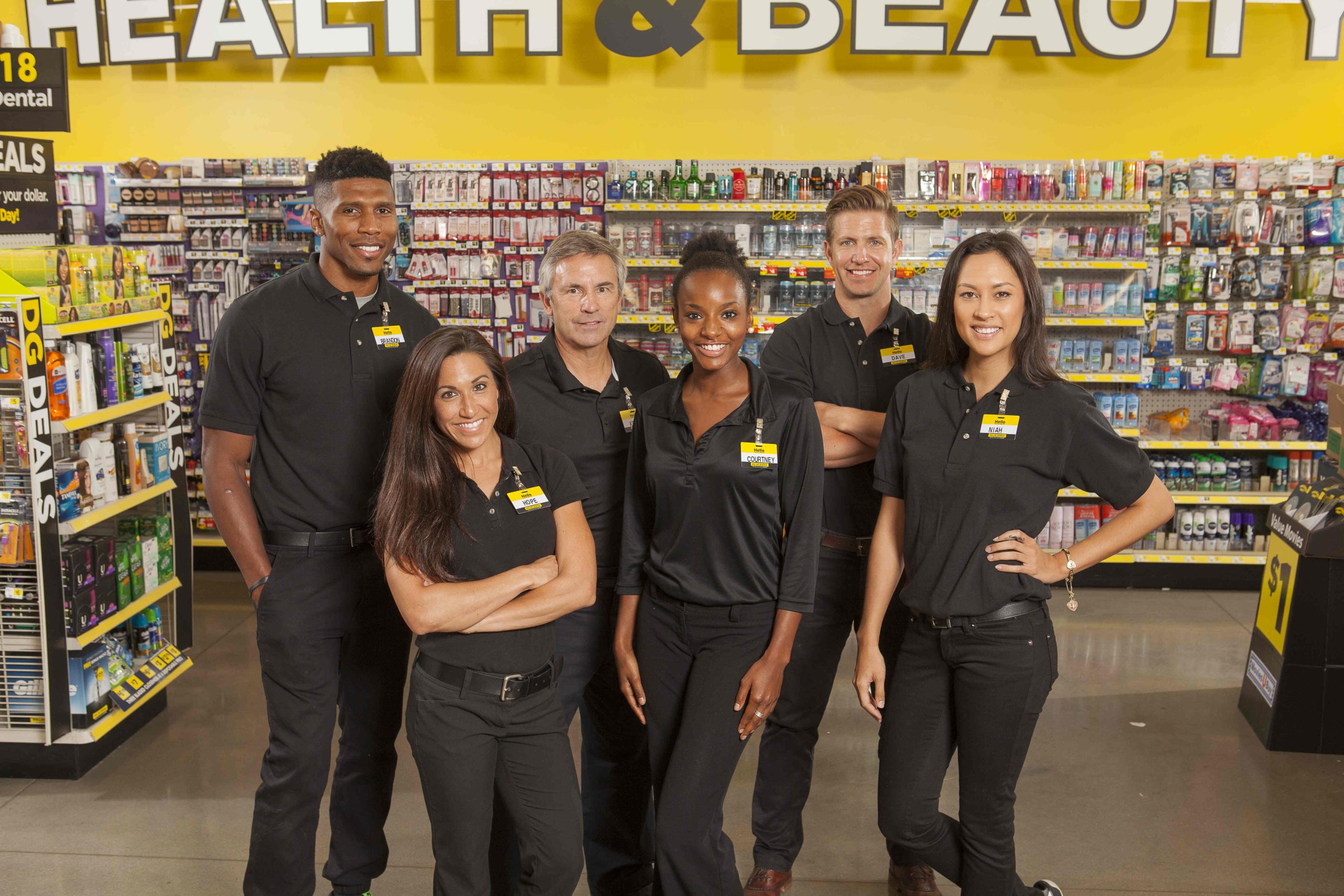 Dollar General Hires: New Vacancies Available for Various Functions